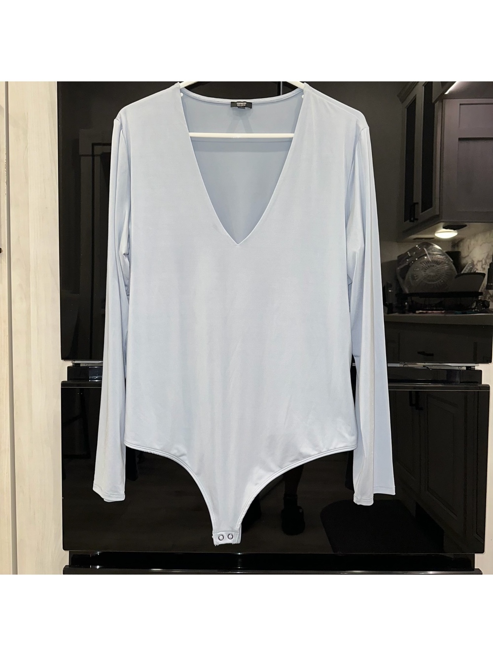 Express Body Contour Light Blue Long Sleeve V-Neck Bodysuit XL